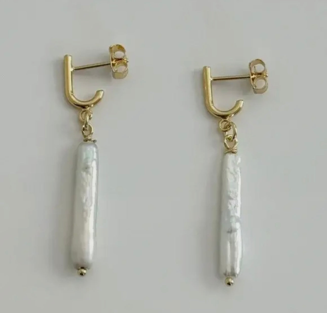 Justiene Pearl Earrings