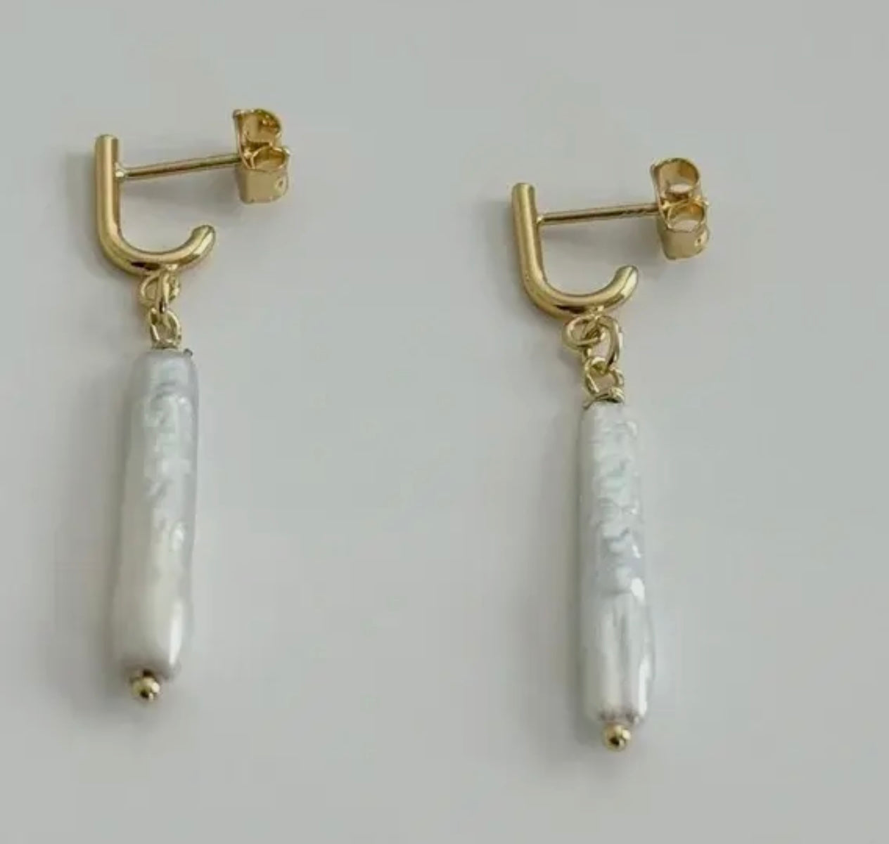 Justiene Pearl Earrings