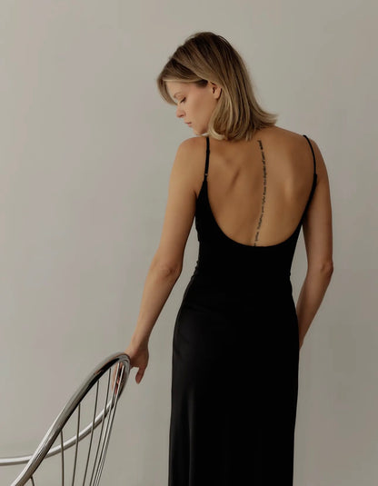 The Tris Dress